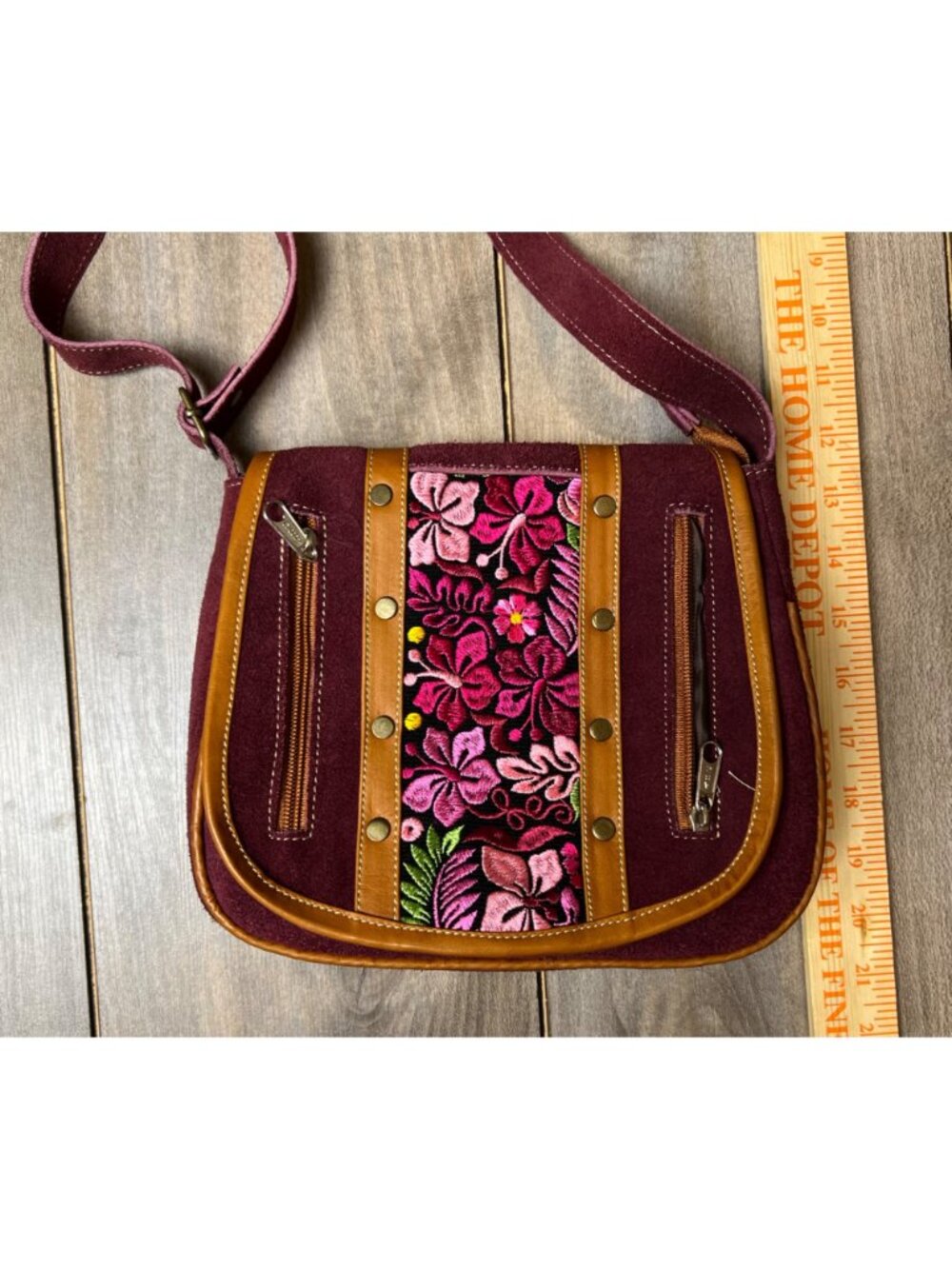Lema Aparina Embroidered Suede Purse - Picture 12 of 13